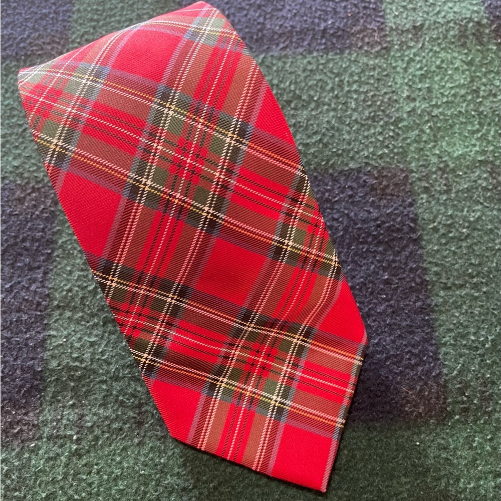 TOMMY HILFIGER Festive Red Tartan Plaid Men's Tie